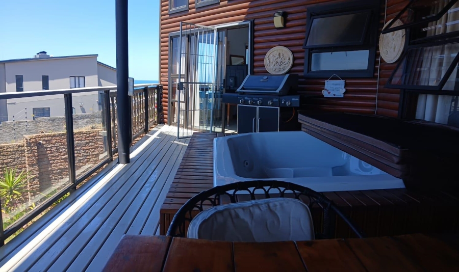 5 Bedroom Property for Sale in De Bakke Western Cape